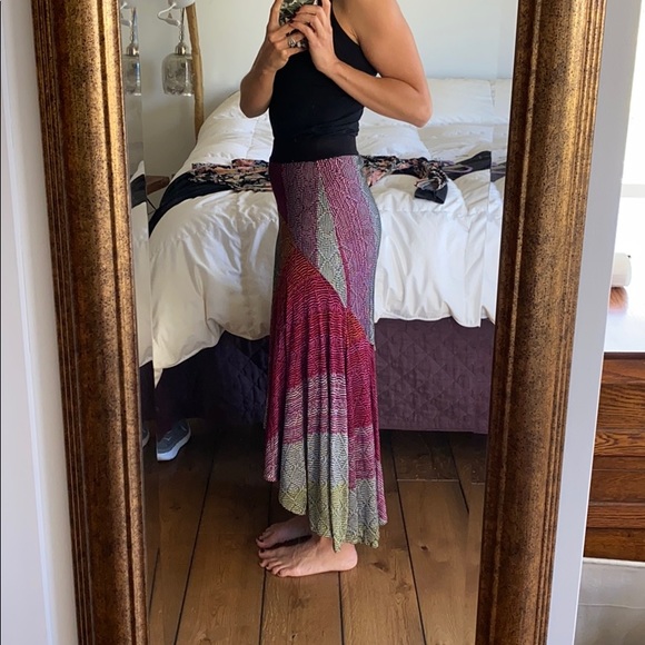 Multi color knit skirt - Picture 4 of 4